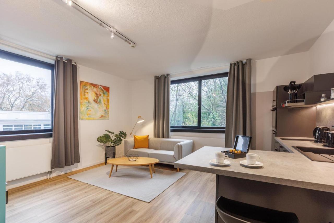 Glueck Auf Appartements Dueppelstrasse Оберхаузен Екстериор снимка